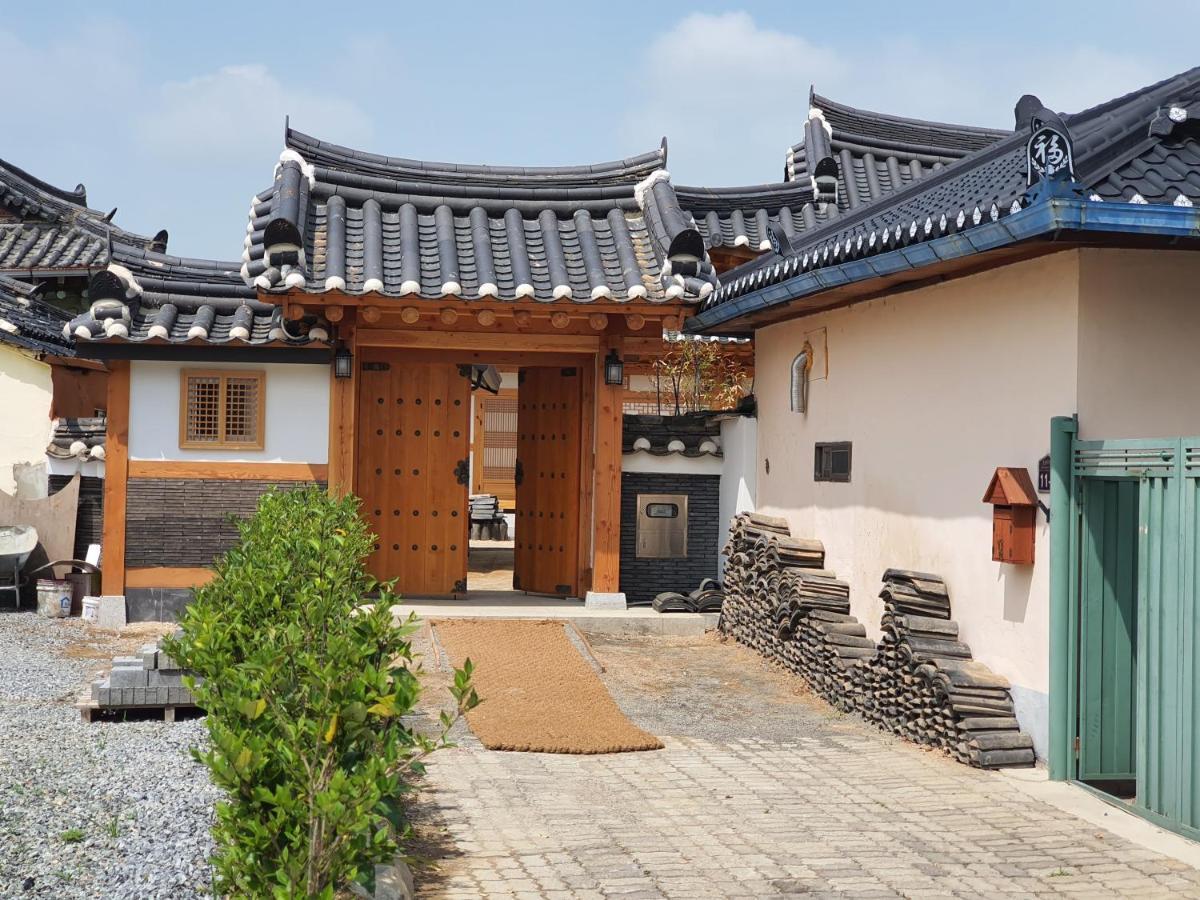 Bed and Breakfast Sieunjae Gyeongju Exterior foto