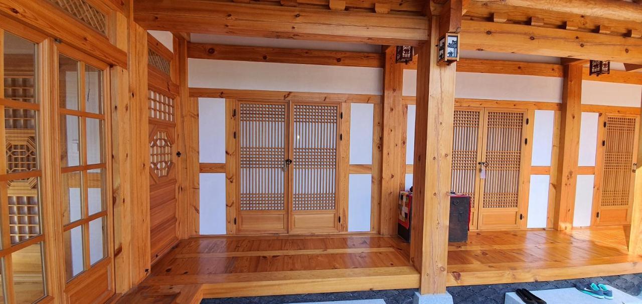 Bed and Breakfast Sieunjae Gyeongju Exterior foto