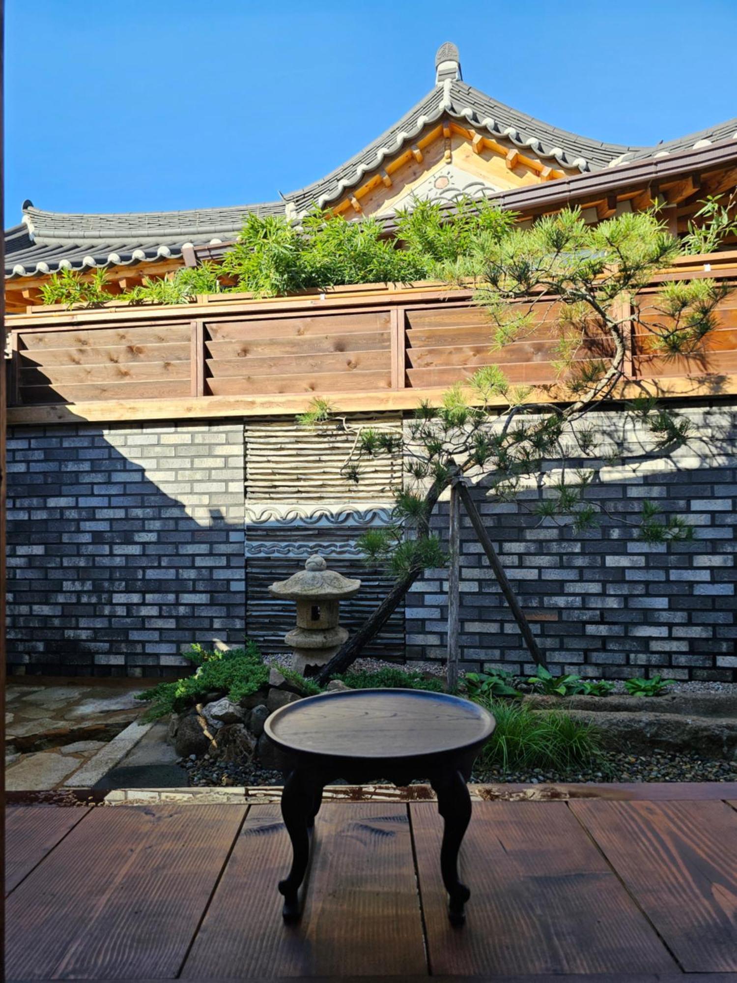 Bed and Breakfast Sieunjae Gyeongju Exterior foto