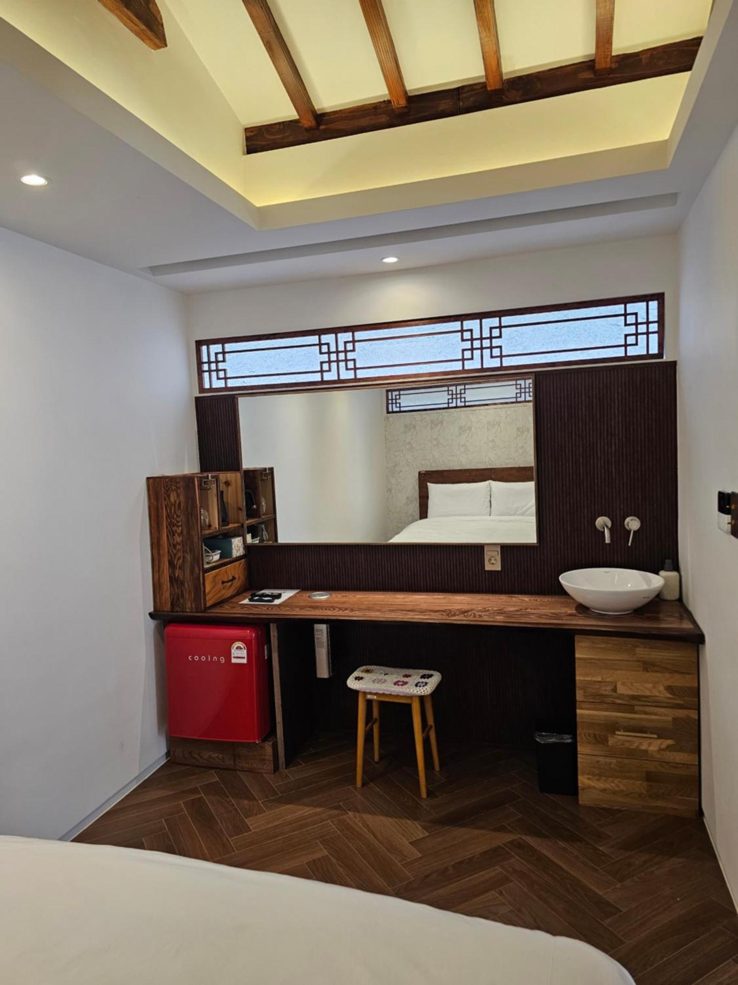 Bed and Breakfast Sieunjae Gyeongju Exterior foto