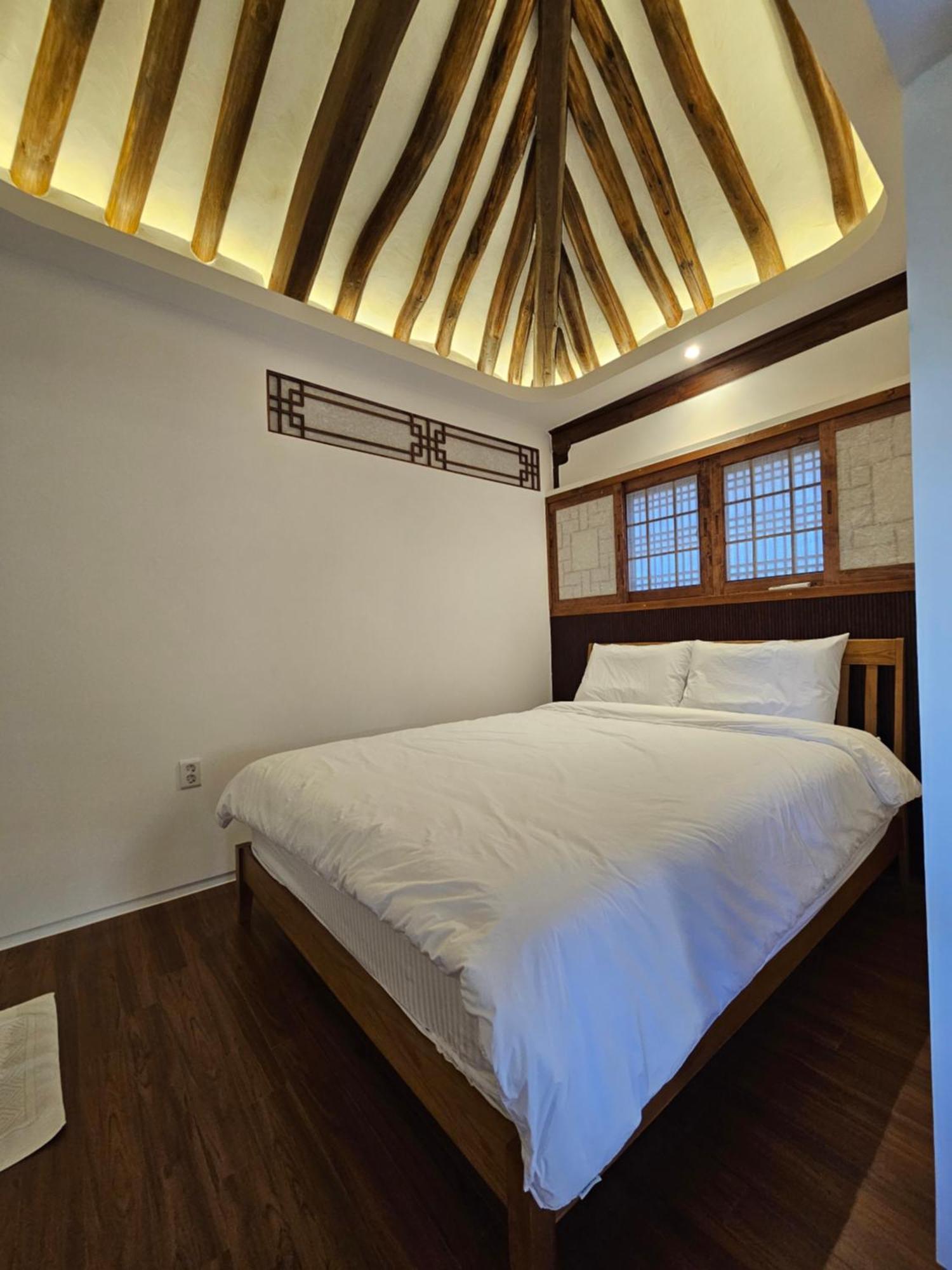 Bed and Breakfast Sieunjae Gyeongju Exterior foto