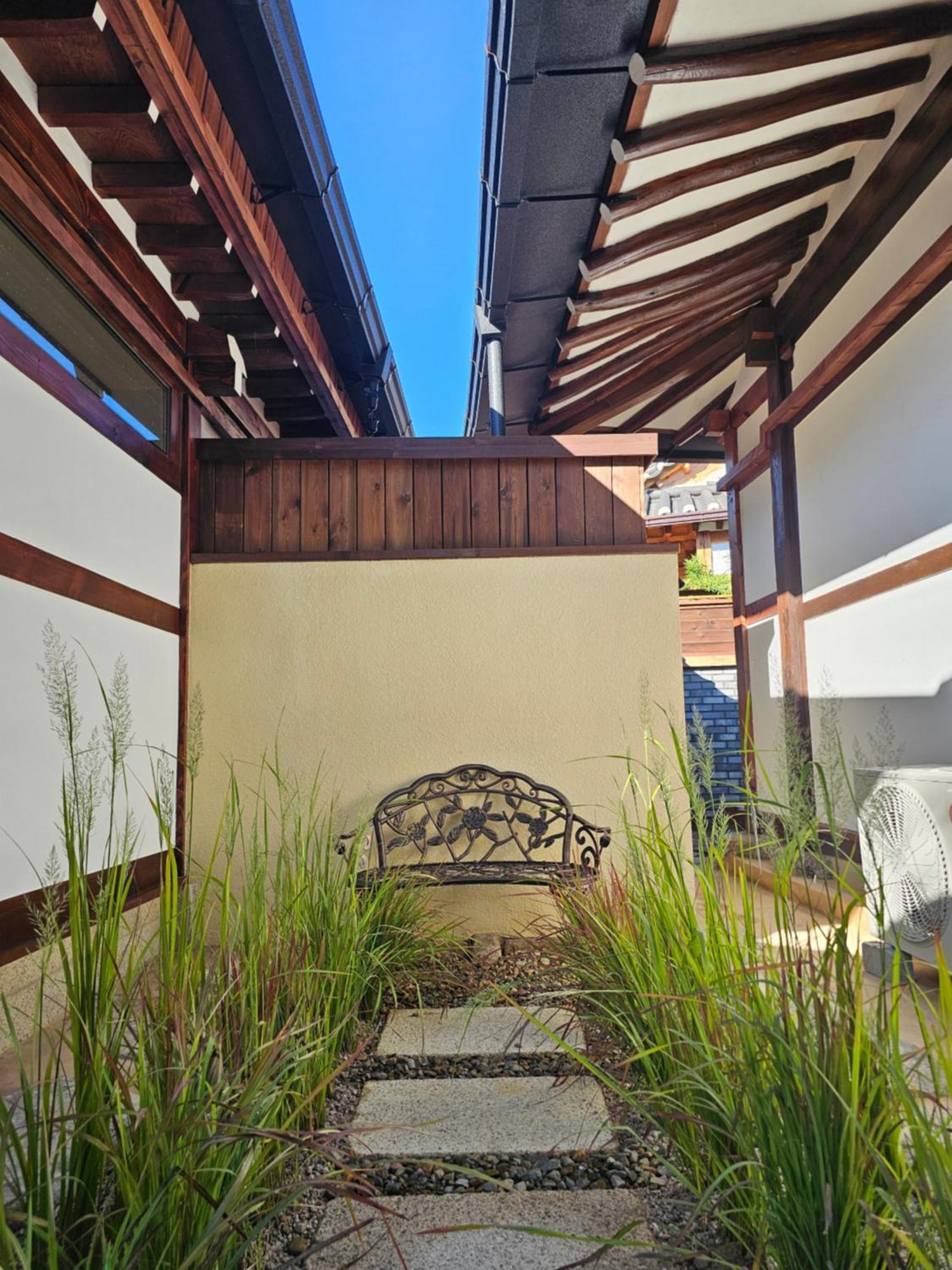 Bed and Breakfast Sieunjae Gyeongju Exterior foto