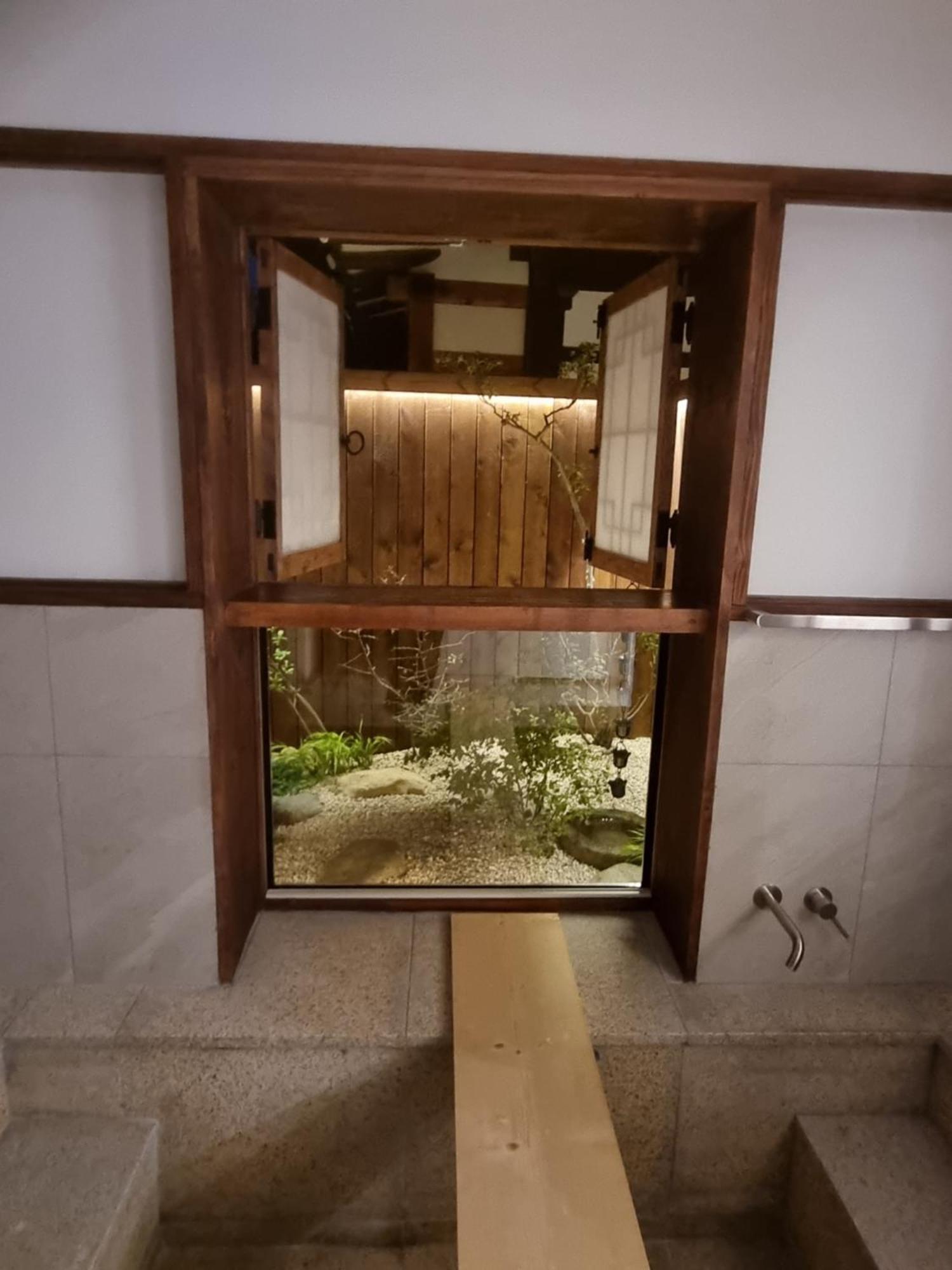 Bed and Breakfast Sieunjae Gyeongju Exterior foto
